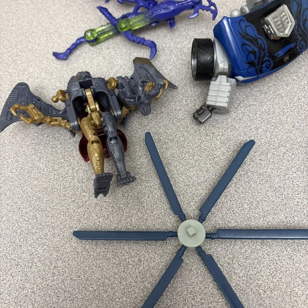 Transformers Lot of Incomplete Figures For Parts Pieces - As Is lot